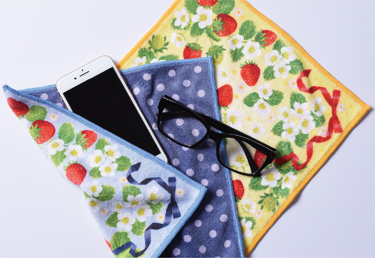 総柄デザインの昇華転写タオル